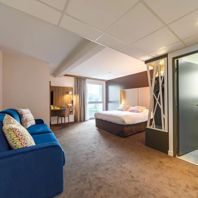 غرفة رباعية بسرير مزدوج مع أريكة، Campanile Findrol Savoie Leman 9/10