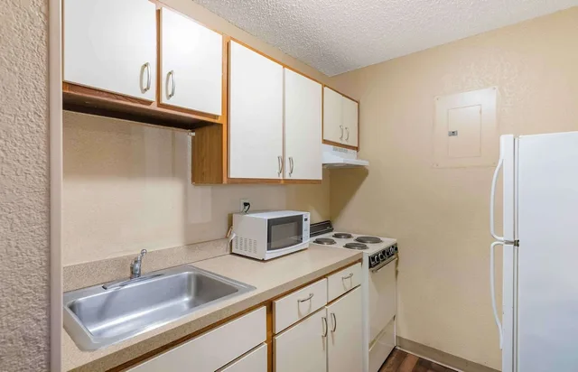 استوديو بسريرين كوين، Extended Stay America - Richmond - Innsbrook 4/5