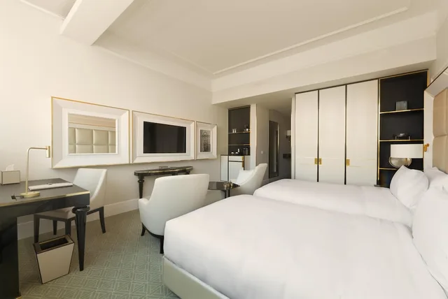 غرفة بريميوم بسريرين منفصلين، Parisi Udvar Budapest-Unbound Collection By Hyatt 4/10
