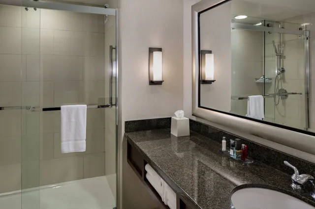 جناح جونيور بغرفة نوم واحدة، Houston Marriott Westchase 3/5