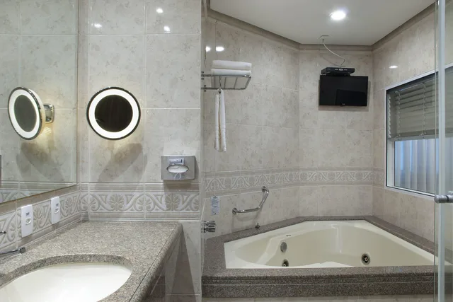 جناح بسرير كينج للمدخنين، Master Porto Alegre (ex. Holiday Inn Porto Alegre) 5/7