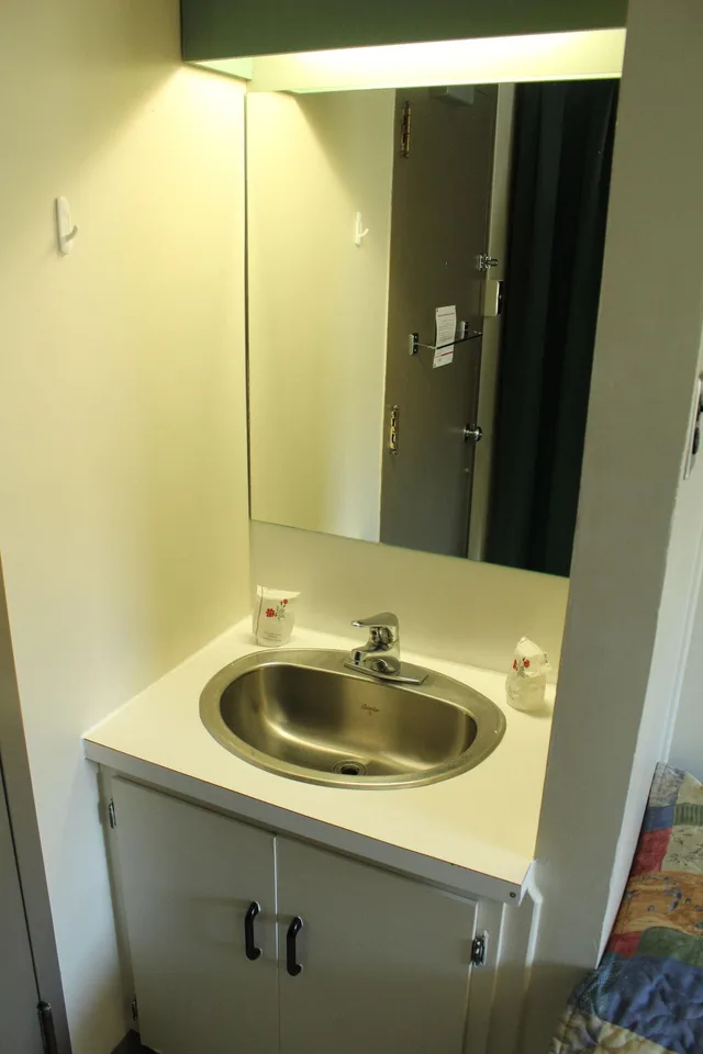 Room, Twin Beds, Shared Bathroom, Residences Universite Laval 2/3