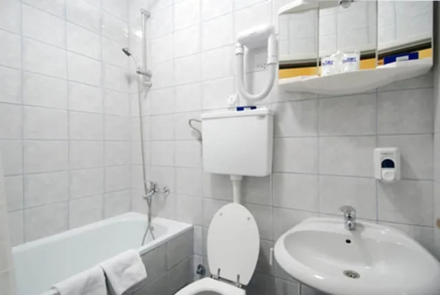 غرفة قياسية بإطلالة على المتنزه مفردة بسرير فردي، Hotel Slodes 7/7