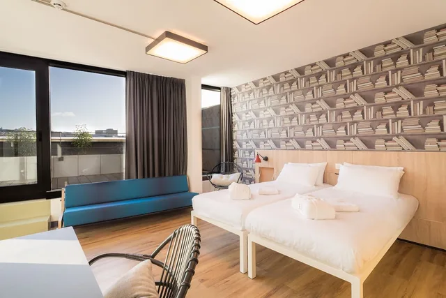 استوديو ديلوكس بسرير كينج بشرفة، Generator Hostel Paris 4/10