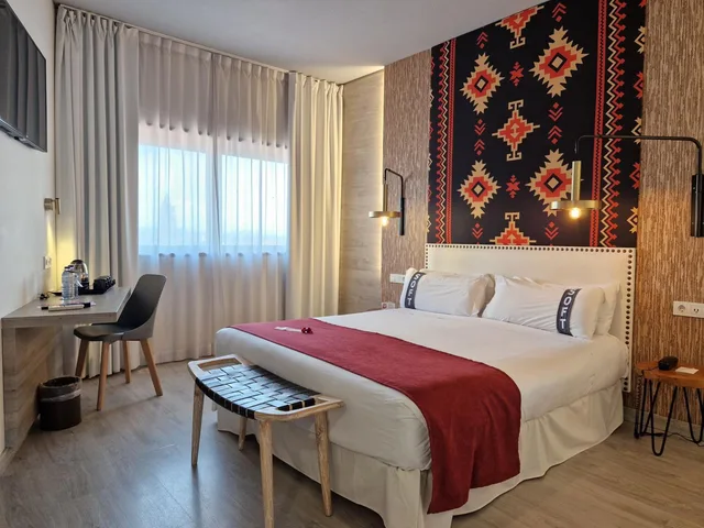 جناح بسرير مزدوج بشرفة، Casual Inca Porto 4/10