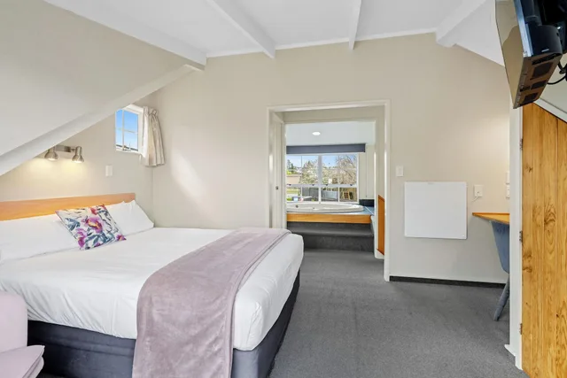كوخ عائلي، Cottage Mews Motel 5/10