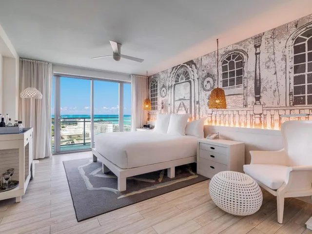 غرفة بسرير كينج بإطلالة على البحر، SLS Baha Mar 5/7
