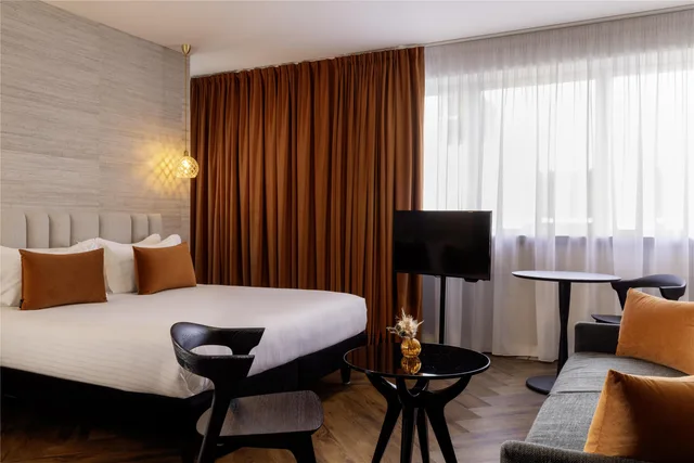 جناح جونيور بسريرين منفصلين وسرير كوين مع أريكة، Best Western Plus Hotel Isidore 3/5
