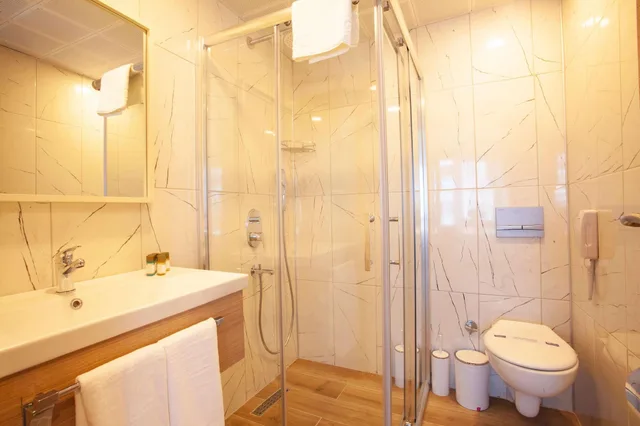 2 Bedrooms, Connecting, Deluxe, City View, Old Town Point Hotel & Spa Antalya 3/5