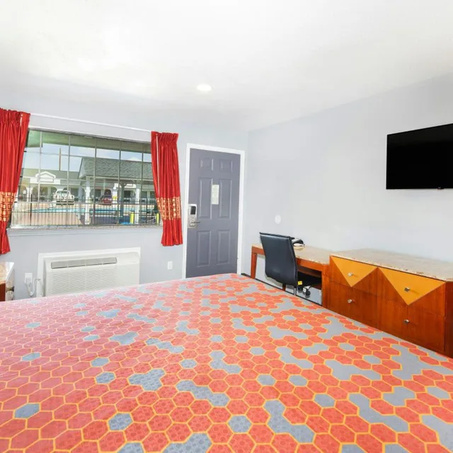 غرفة بسرير كينج، Executive Inn of Hondo 8/10