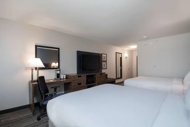 غرفة قياسية بسريرين كوين، Comfort Inn and Suites Carleton Place ON 3/3
