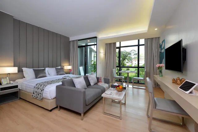 غرفة ديلوكس بسرير فردي بإطلالة على المسبح، Arden Hotel And Residence 2/6