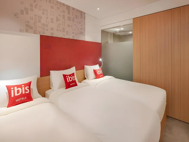 Friends and Family, Triple, 3 Beds، Travelodge Dongdaemun Seoul 1/2