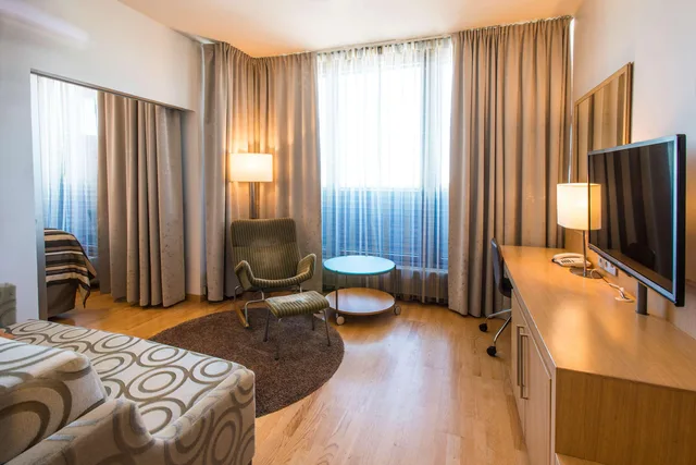 جناح جونيور، Scandic Oulu 3/4