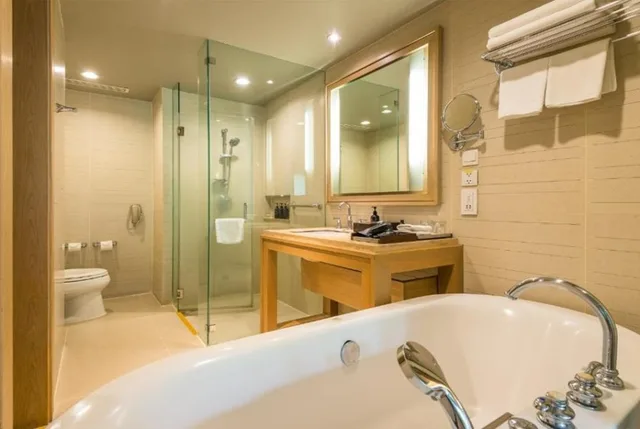 غرفة كلوب بريميوم بسرير مزدوج أو سريرين منفصلين بإطلالة على البحر، Dusit Thani Krabi Beach Resort 2/2