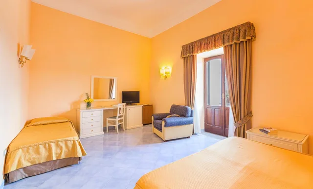 Deluxe, Triple, Sea View, Jaccarino 3/4