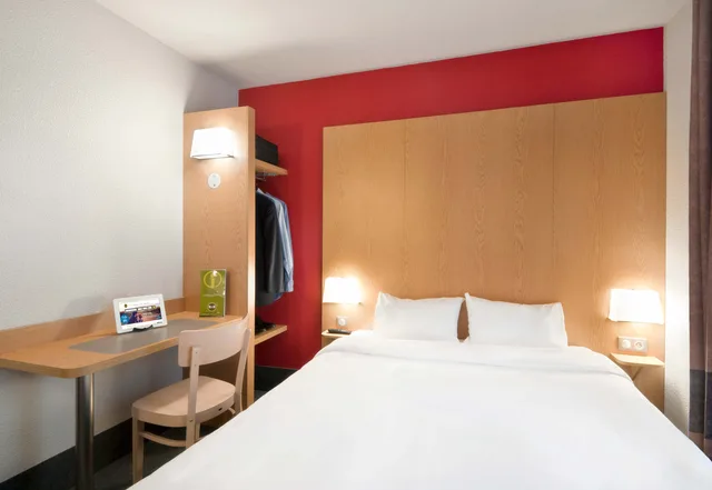 غرفة قياسية بسرير مزدوج، B&B Hotel Grenoble Centre Alpexpo 2/6