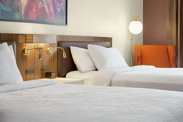 غرفة بريميوم بسرير كوين، Hilton Garden Inn Allentown Bethlehem Airport 3/6
