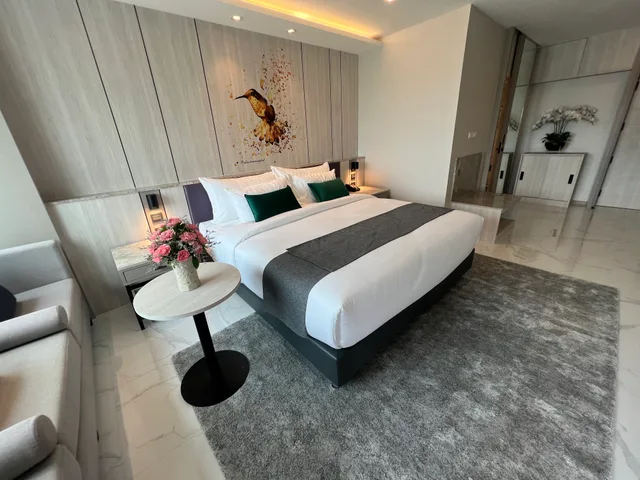 غرفة سوبيريور بسرير كينج، ARNI Skye Hotel 1/3