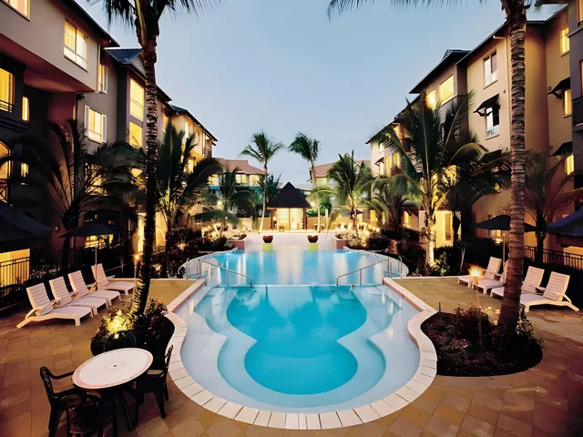 غرفة تُحدَّد عند الوصول، Lakes Cairns Resort And Spa 1/1