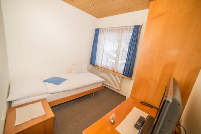 غرفة اقتصادية مفردة، Hotel Parnass 6/13