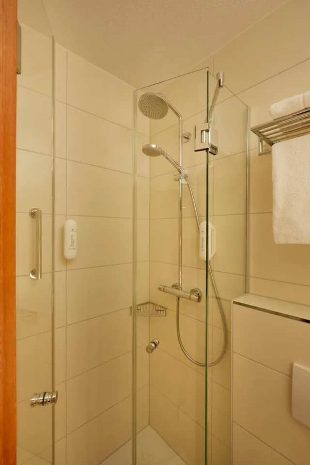 غرفة سوبيريور بسرير كينج، H Hotel Nuremberg Ex Ramada Landhotel 6/7
