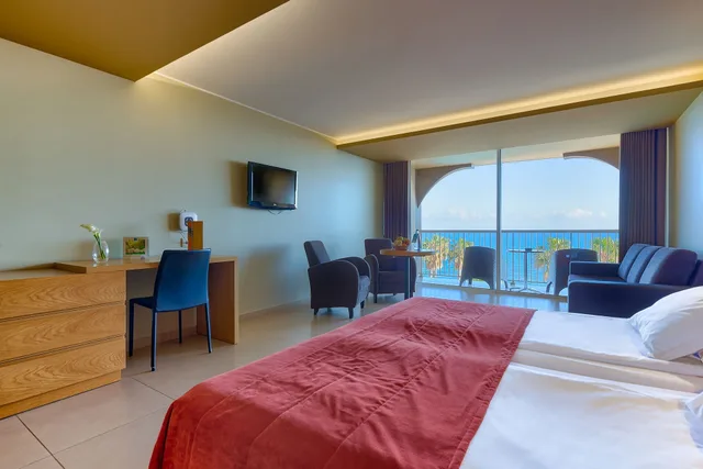 غرفة سوبيريور بثلاثة أسرّة، The Views Oasis 10/10