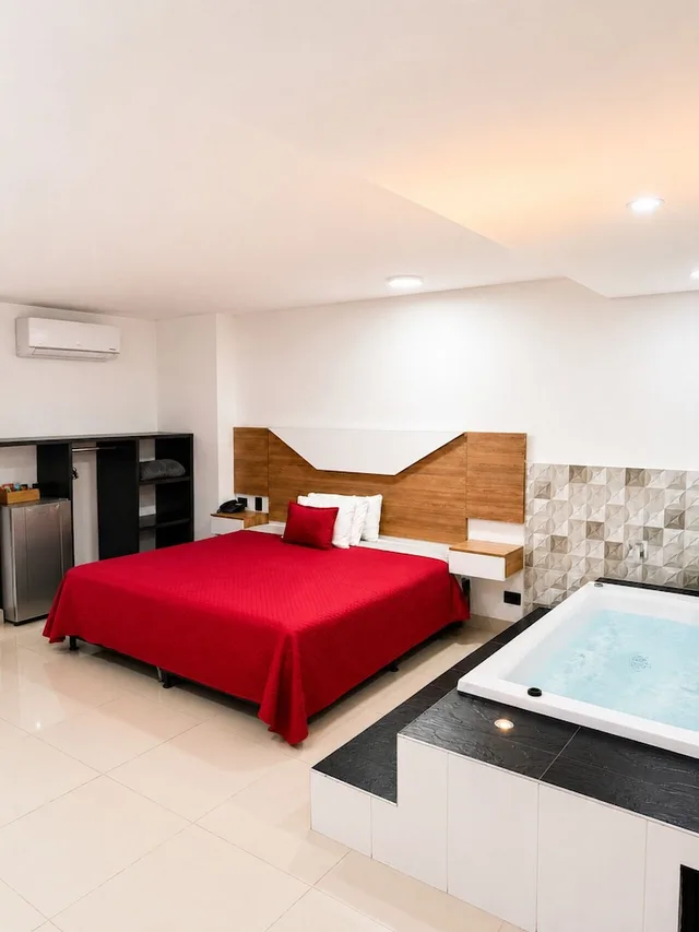 غرفة ديلوكس بسرير كوين بجاكوزي، Ofix Hotel 8/10
