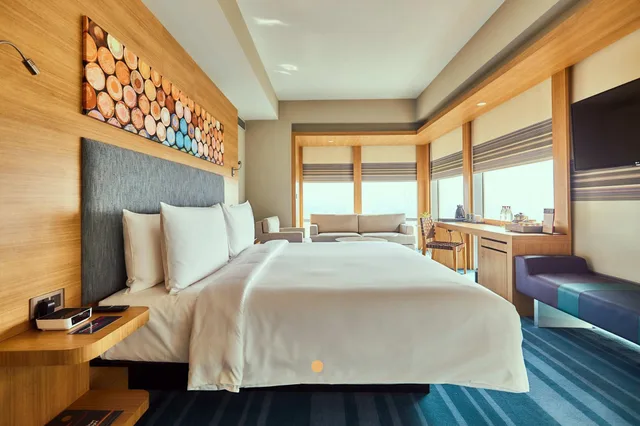 studio, Aloft New Delhi Aerocity 2/3