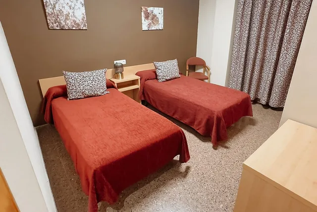 غرفة بسريرين، HOTEL ANNA 1/2