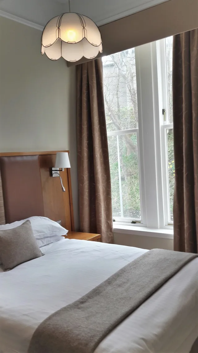 غرفة مفردة بسرير مزدوج، Mackays Hotel Wick 1/4