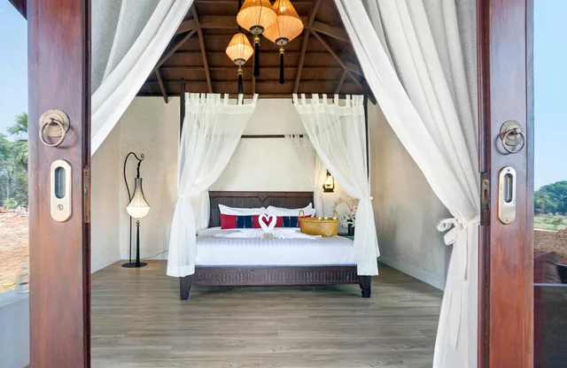 جناح بشرفة، SRIWILAI SUKHOTHAI 4/7