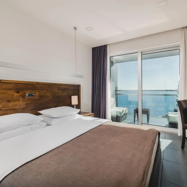 Standard, Double or Twin Bed, Sea View, Avala Resort and Villas 4/9