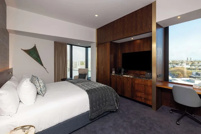 Vantage, King Bed، Horizon by SkyCity 1/2