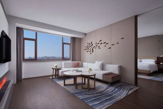 1 Bedroom, Deluxe, Suite, King Bed, Beijing Marriott Hotel Yanqing 2/7