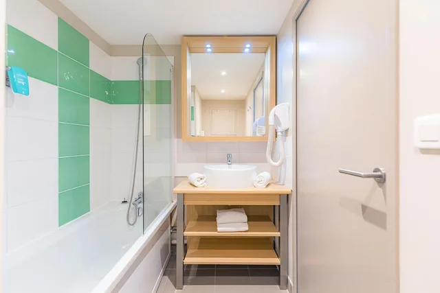 شقة بسرير مزدوج بغرفة نوم واحدة، Appart city Confort Montpellier Millenaire 2/2