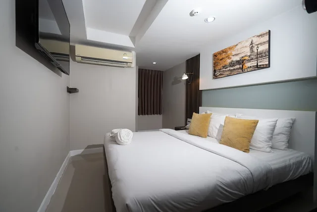 2 Bedrooms, Family, Quadruple, Trundle Bed, We Resident Hotel 1/3