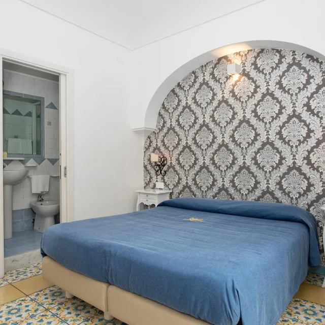 غرفة قياسية بسرير مزدوج، Hotel Settebello 2/6