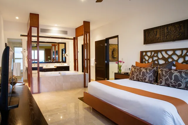 لوفت بسريرين كينج وسريرين كوين بـ3 غرف نوم، Villa del Palmar Cancun Luxury Beach Resort and Spa 2/3
