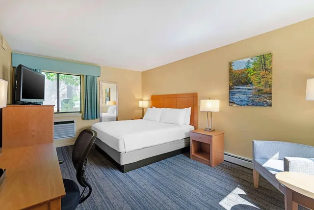 غرفة قياسية بسرير كينج، Best Western Inn & Suites Rutland-Killington 3/4