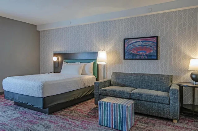 استوديو بسرير كوين مع أريكة، Home2 Suites By Hilton West Edmonton Alberta Canada 7/10