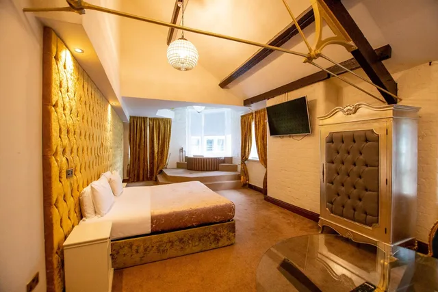 جناح رئاسي، The Dixie Dean Hotel 2/10
