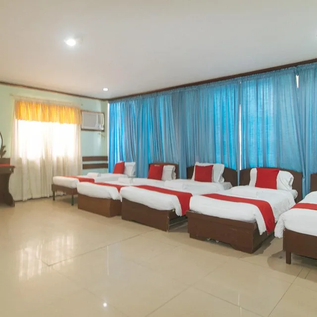 جناح عائلي، Maanyag Pension House 6/10