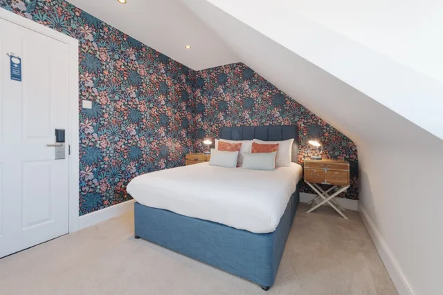 غرفة ديلوكس بسرير مزدوج بحوض استحمام، Somerset House Boutique Hotel 1/3