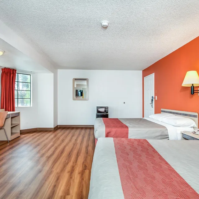 غرفة بسريرين كوين، Motel6 Fairfield, CA - North 9/10