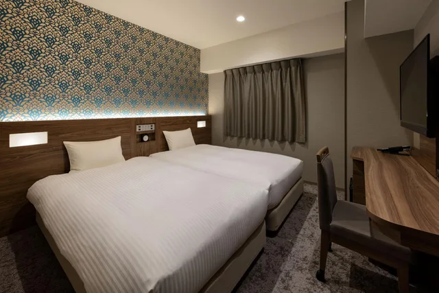 غرفة بسريرين منفصلين، Galleria 12 Sukhumvit Bangkok by Compass Hospitality 1/8
