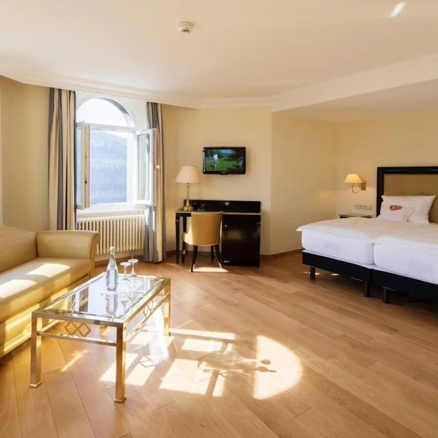 غرفة كومفورت بسرير مزدوج بإطلالة على البحيرة، Treschers Schwarzwaldhotel 3/8