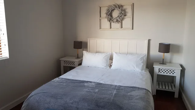 3 Bedrooms, Classic, House, Queen and Twin Beds, Ocean View, Garden Area, Normandie On Sea 1/3