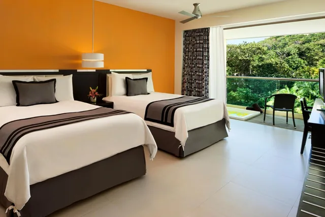 Deluxe, Tropical View, Hot Tub، Dreams Huatulco Resort Spa All Inclusive 2/4