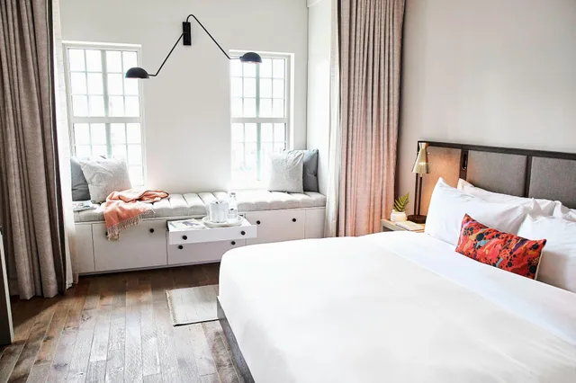 Urban, King Bed, River View، The Alida, Savannah, a Tribute Portfolio Hotel 1/6